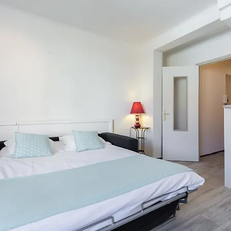 Studio Centre Apartment *